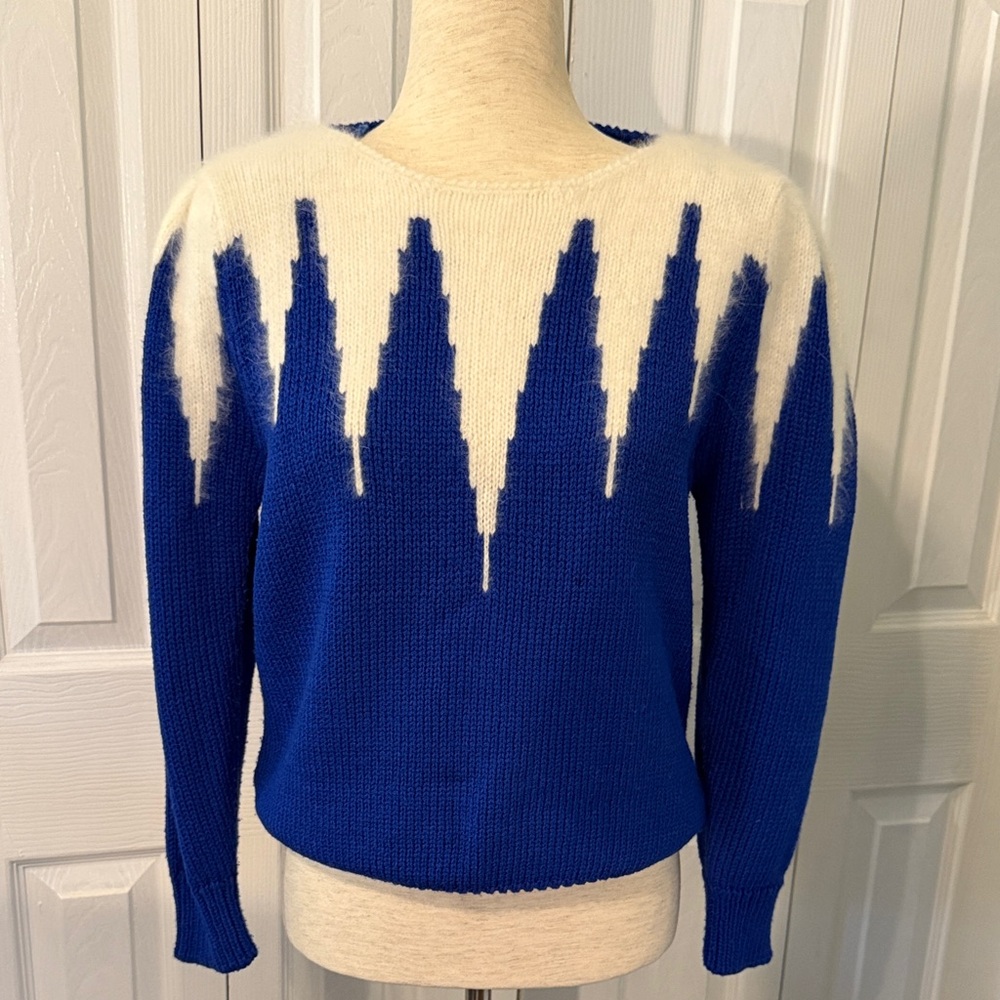 VINTAGE Angenie Sweater L Angora Fuzzy Shoulder Pads 80s 90s Sz L